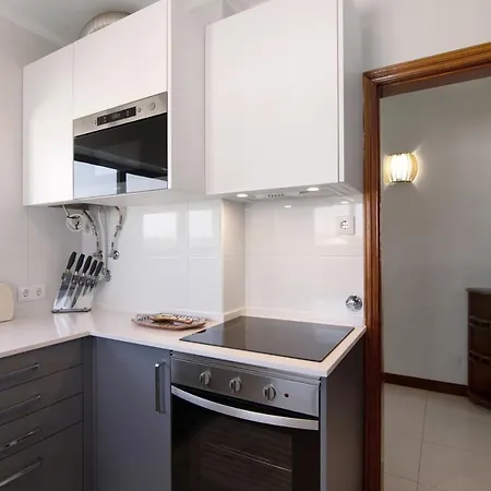 Tropicana Apartment